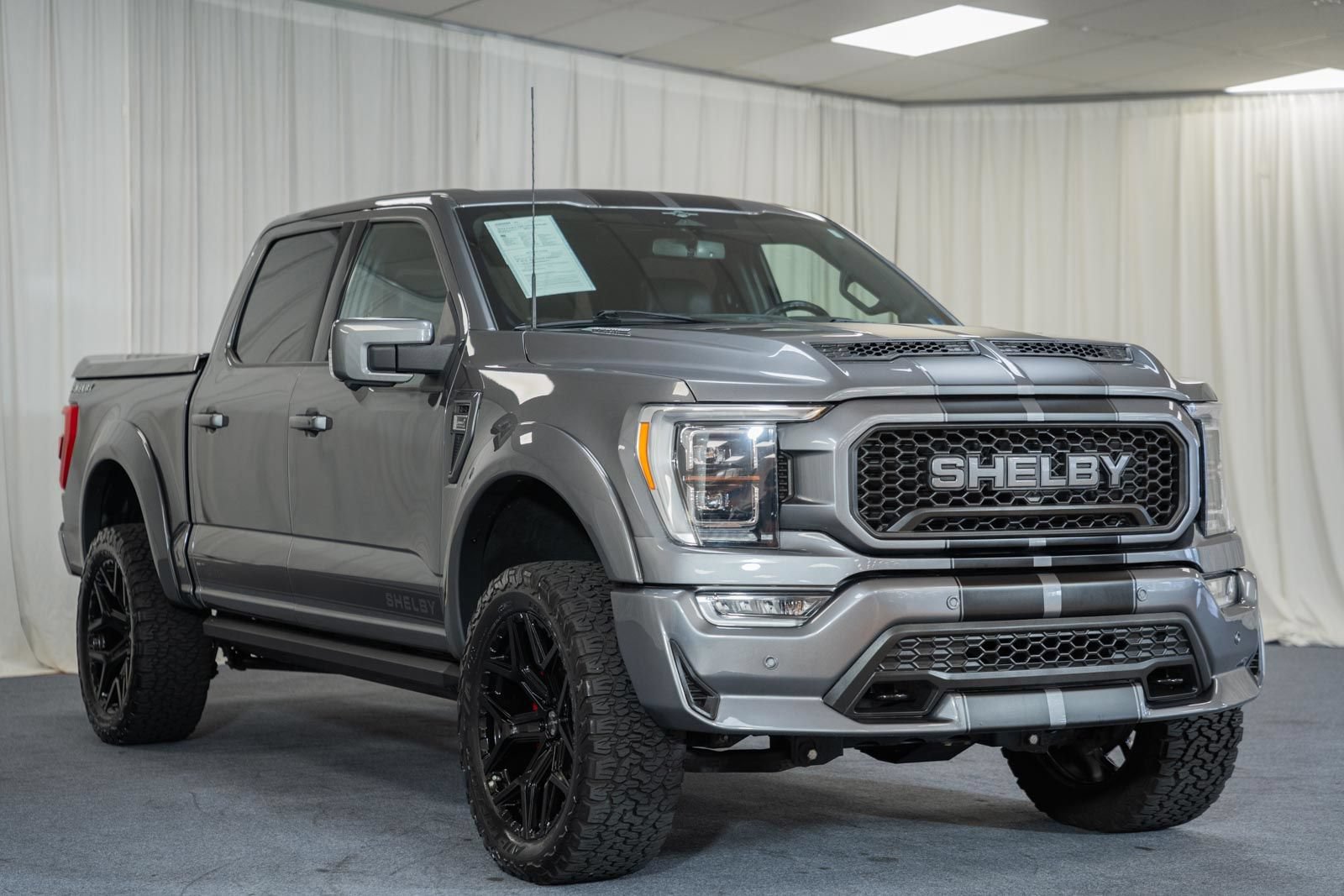 Used 2023 Ford F150 Lariat w/ Equipment Group 502A High AWD/4WD image 1