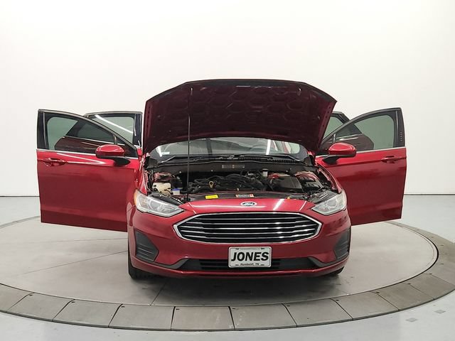 Used 2020 Ford Fusion SE FWD image 10