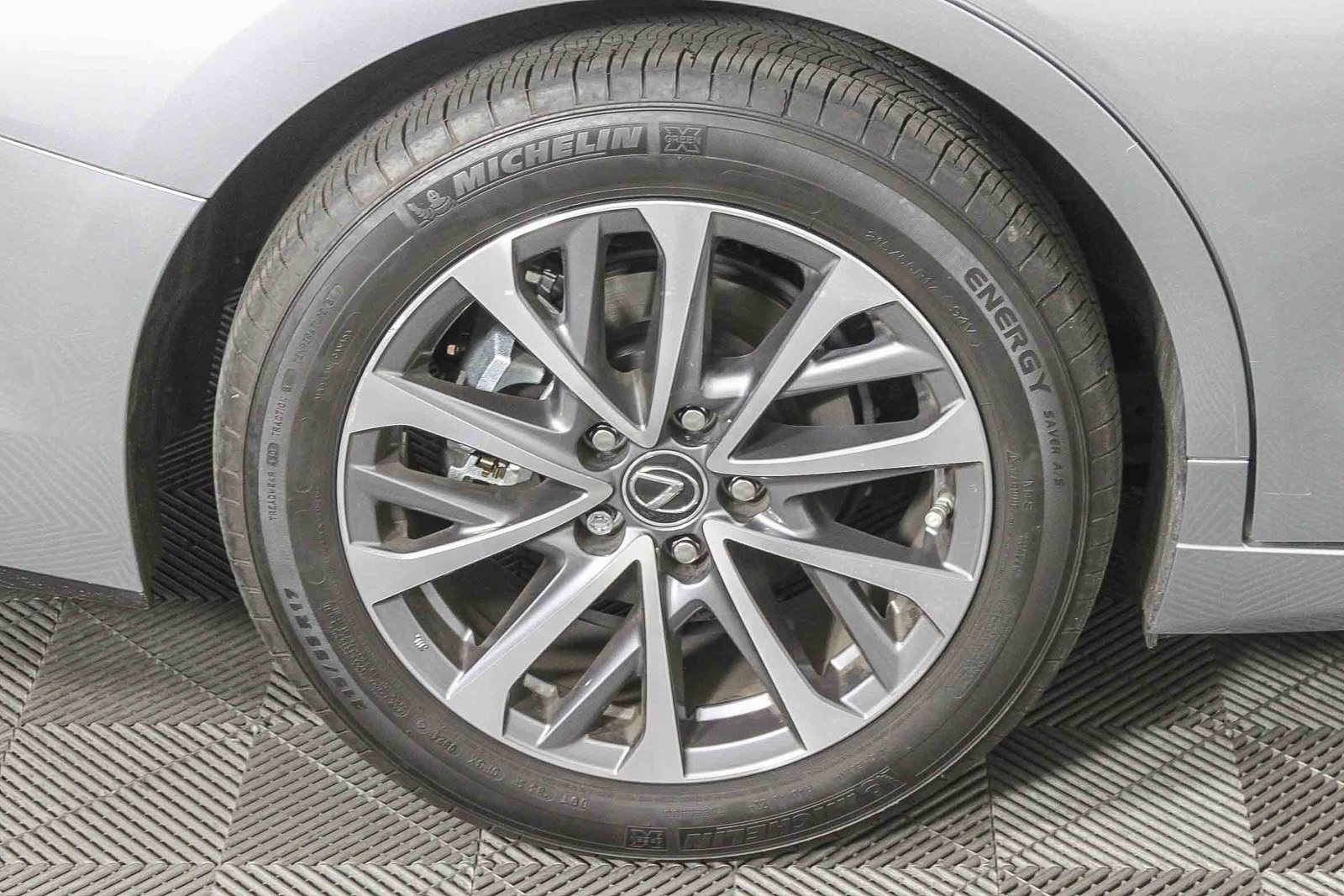 Used 2025 Lexus ES 350 image 11