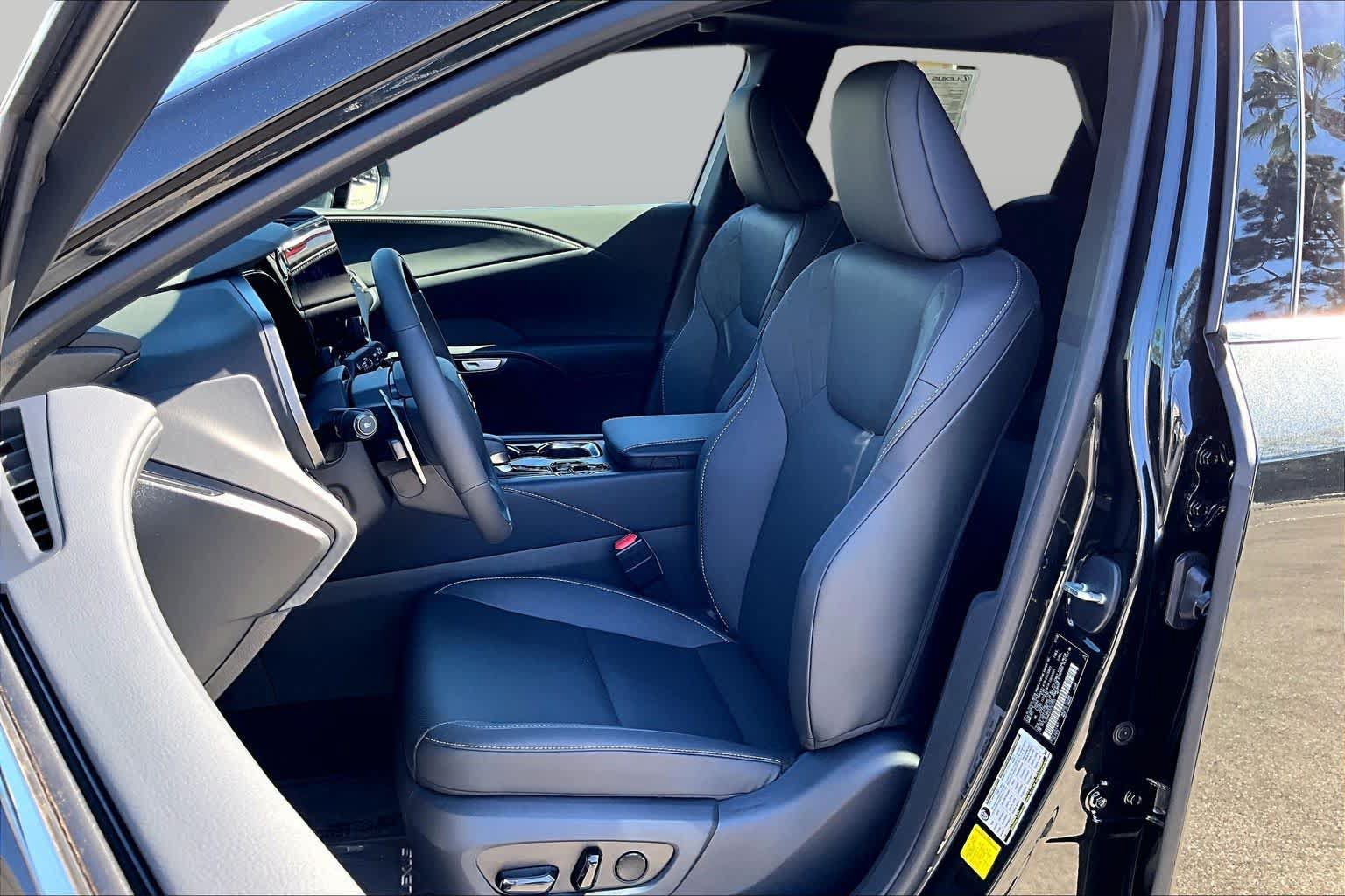 New 2026 Lexus RX 350h AWD/4WD image 18