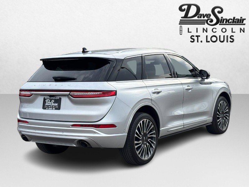 Used 2020 Lincoln Corsair Reserve image 5