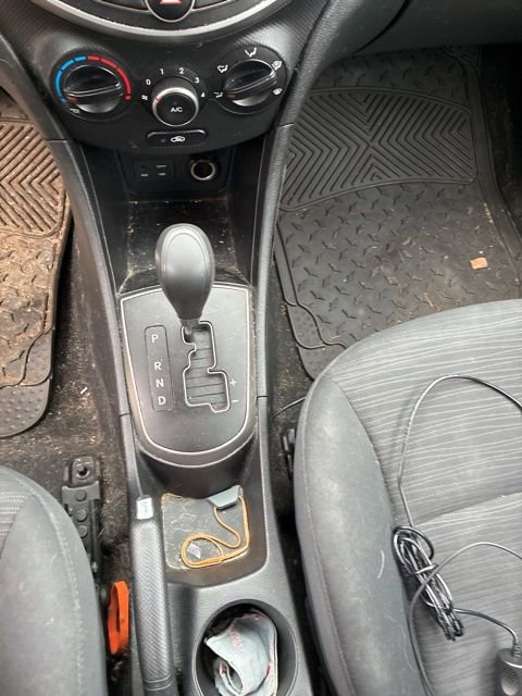 Used 2017 Hyundai Accent SE image 43