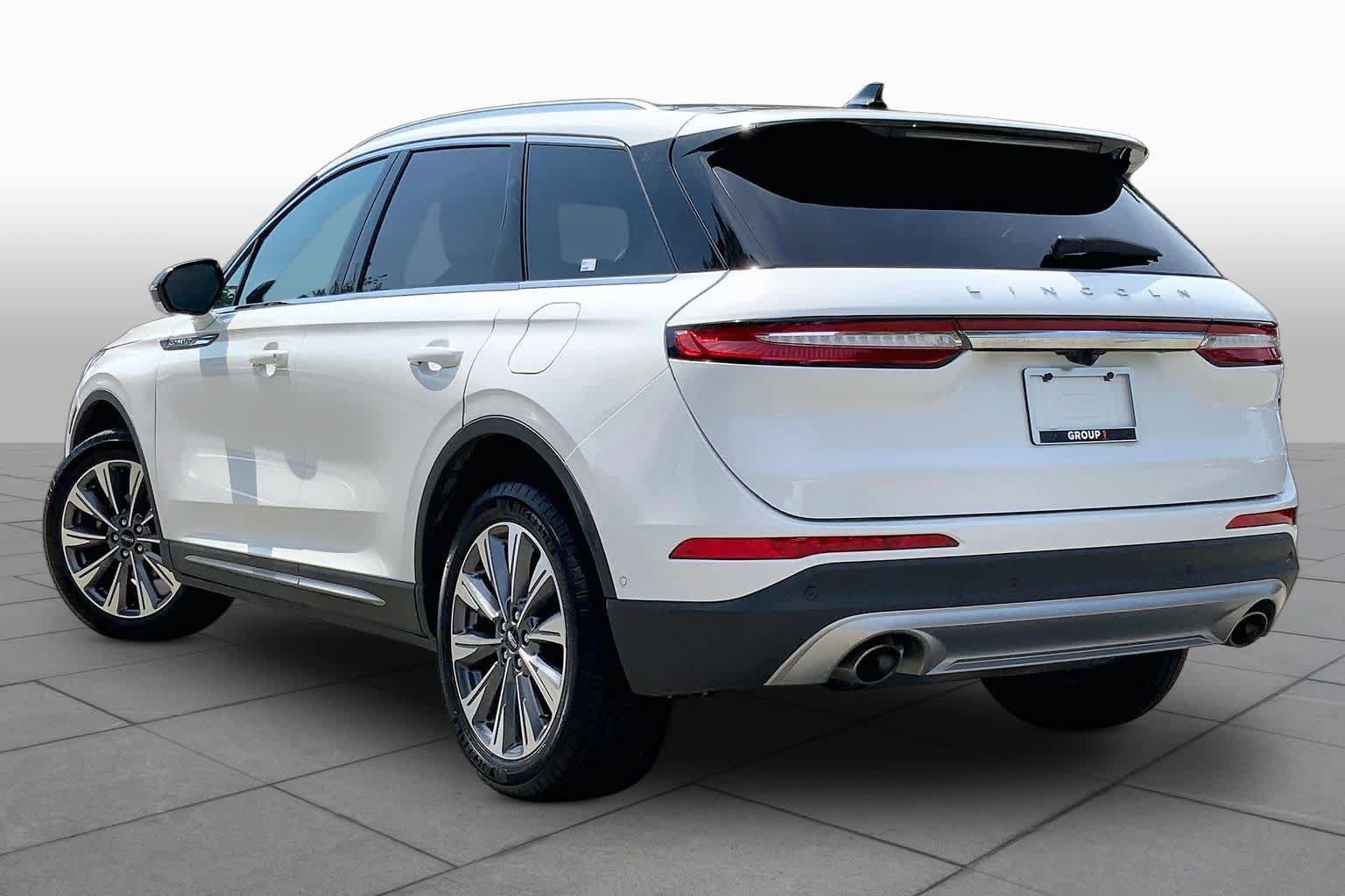 Used 2022 Lincoln Corsair Reserve w/ Equipment Group 201A AWD/4WD image 12