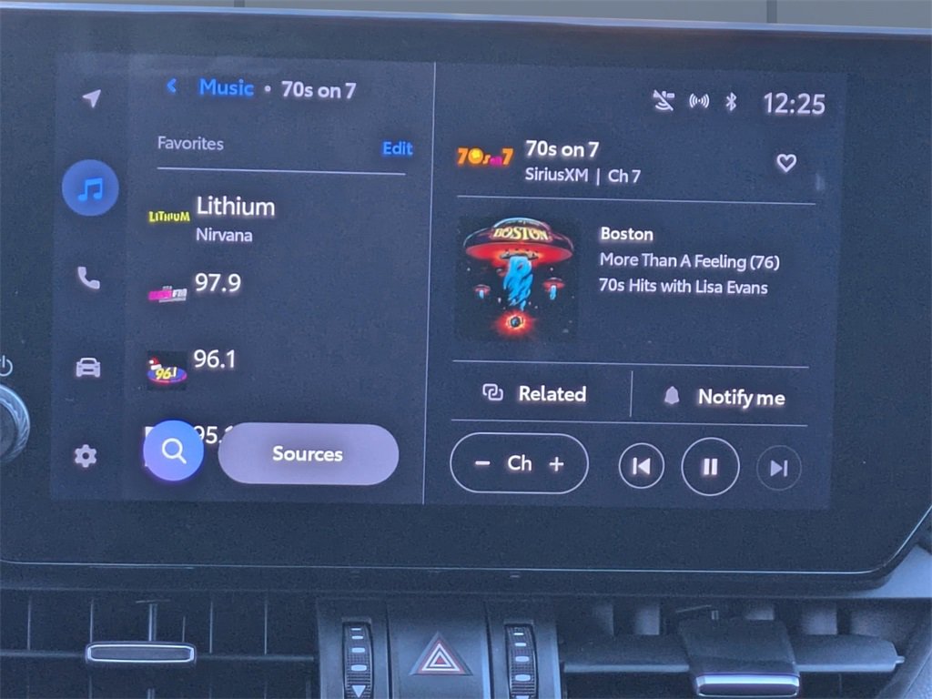 Used 2023 Toyota RAV4 XSE image 19