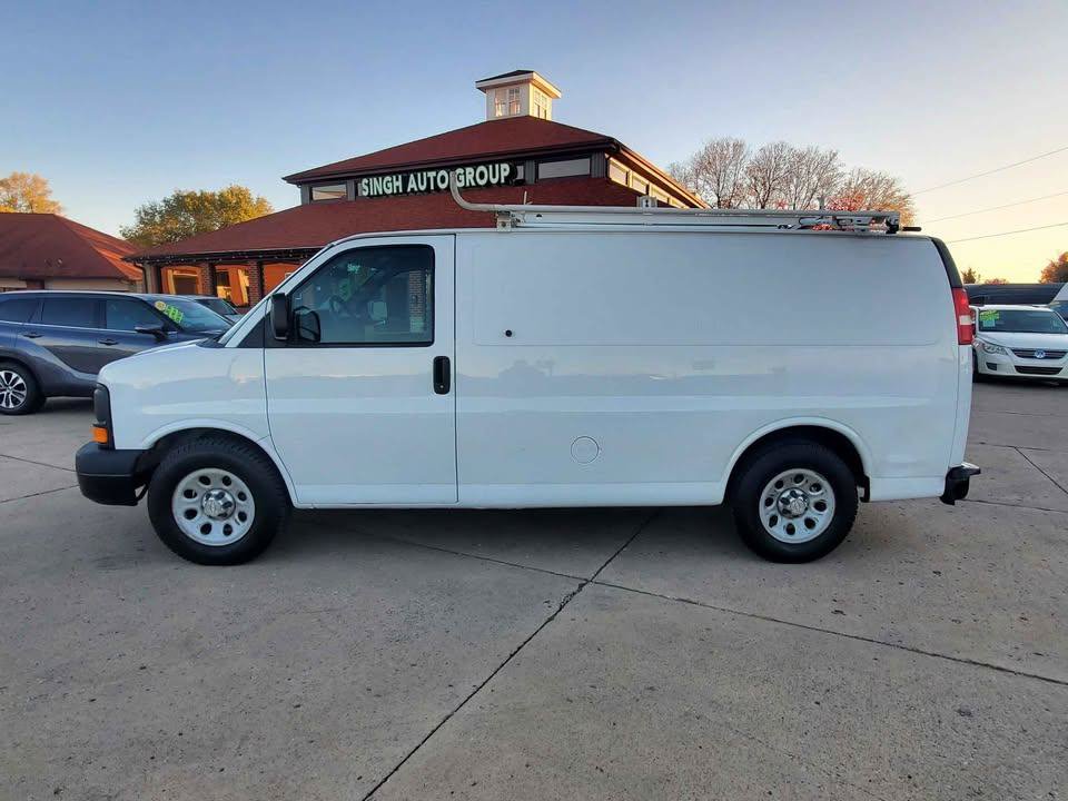 Used 2013 Chevrolet Express 1500 AWD w/ Power Package image 5