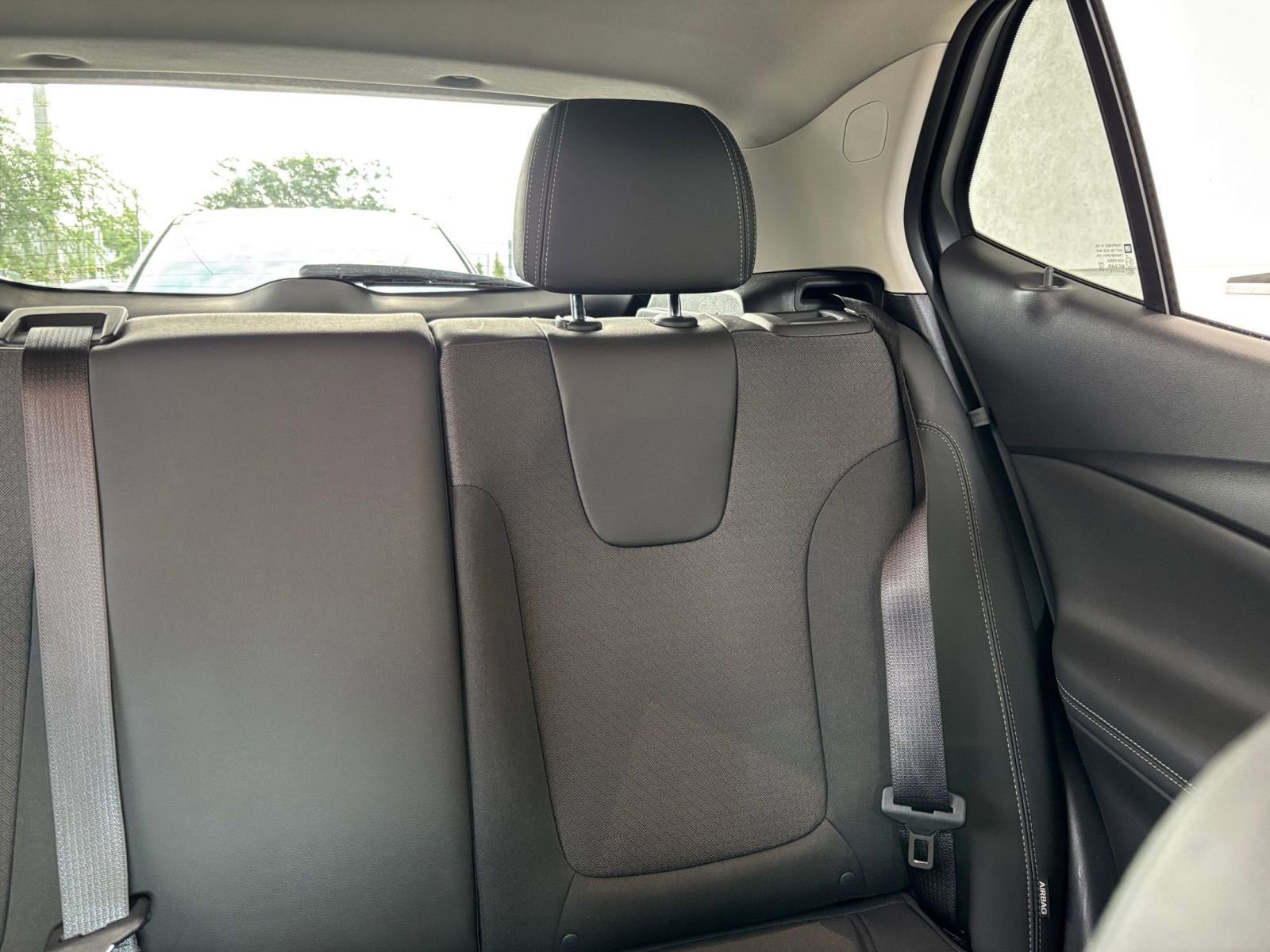Used 2025 Buick Encore GX Preferred FWD image 37