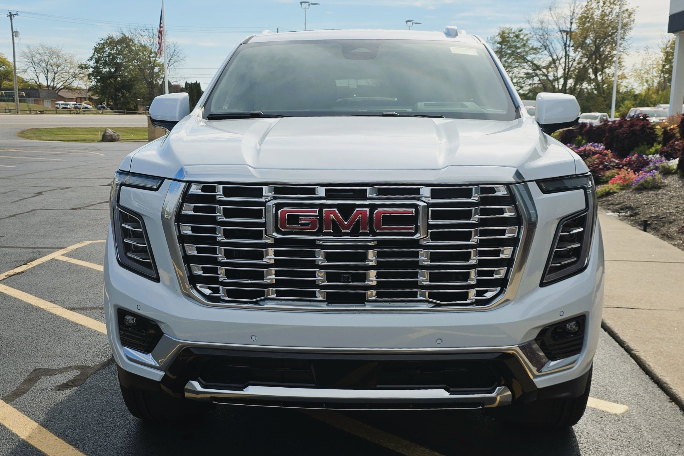 New 2026 GMC Yukon XL Denali image 2