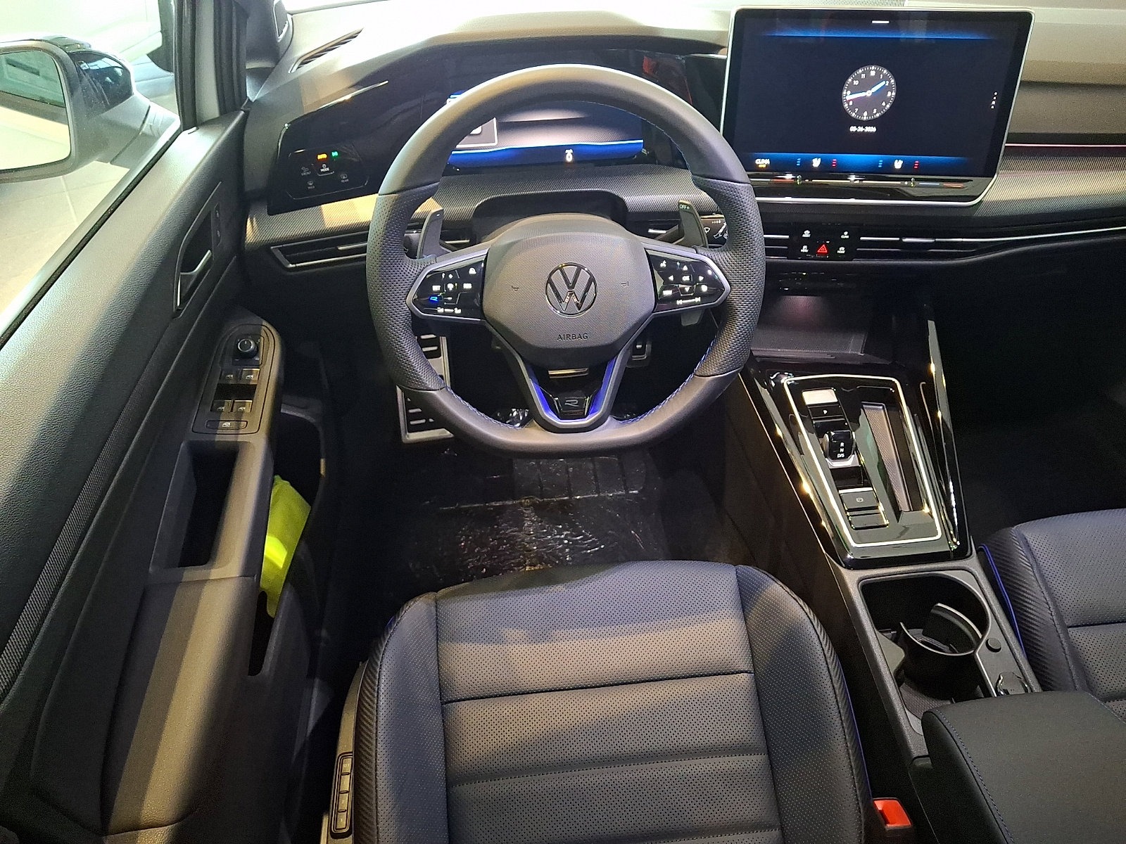 New 2026 Volkswagen Golf image 7