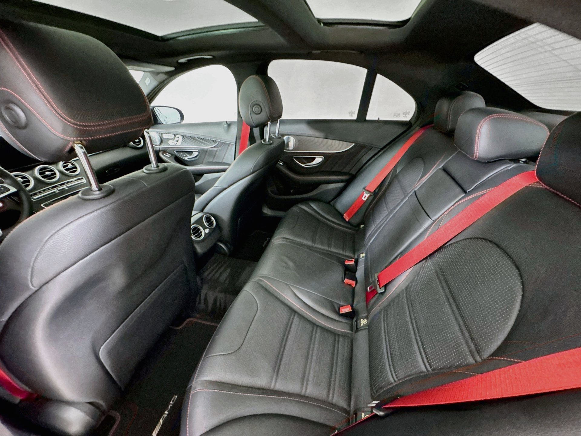 Used 2016 Mercedes-Benz C 450 AMG image 27