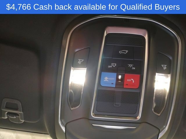 New 2026 Jeep Grand Cherokee Altitude AWD/4WD image 17