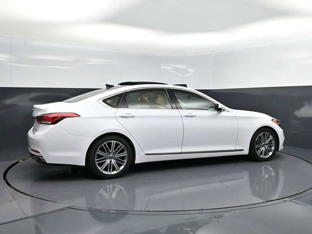 Used 2018 Genesis G80 3.8 w/ Option Group 03 image 8