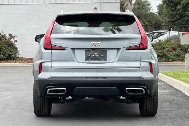 Used 2024 Cadillac XT4 Premium Luxury AWD/4WD image 5