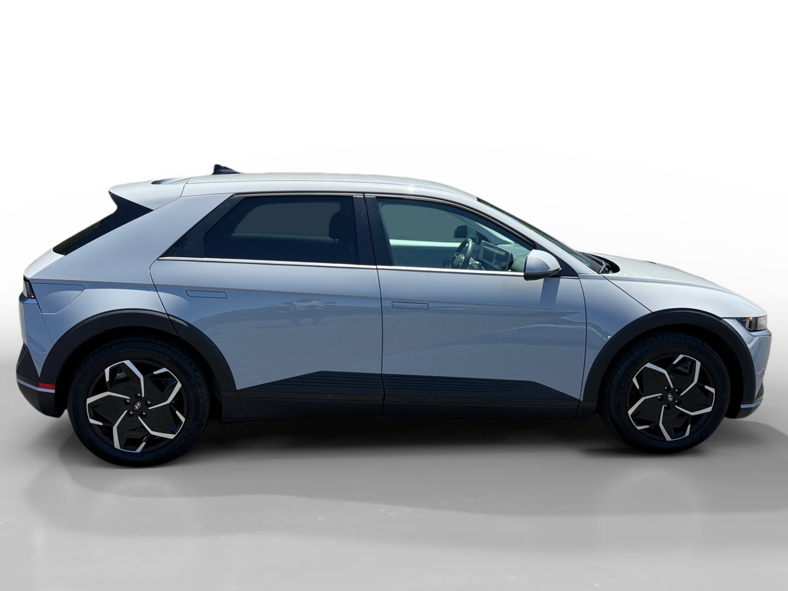 Used 2024 Hyundai Ioniq 5 SEL RWD image 6