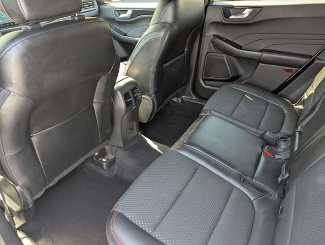 Used 2023 Ford Escape ST-Line w/ Tech Pack #1 FWD image 24