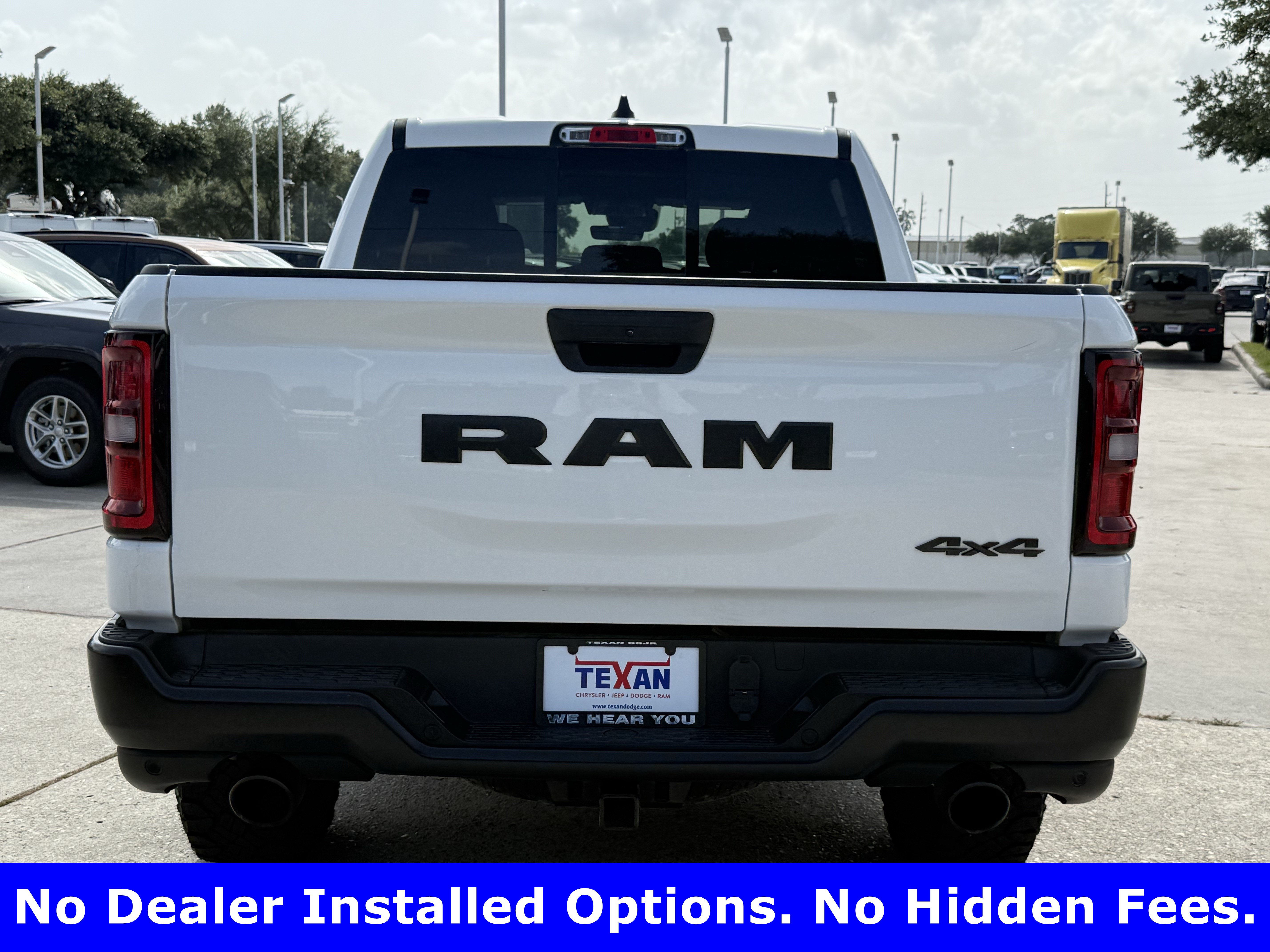 Used 2025 RAM 1500 Warlock AWD/4WD image 6