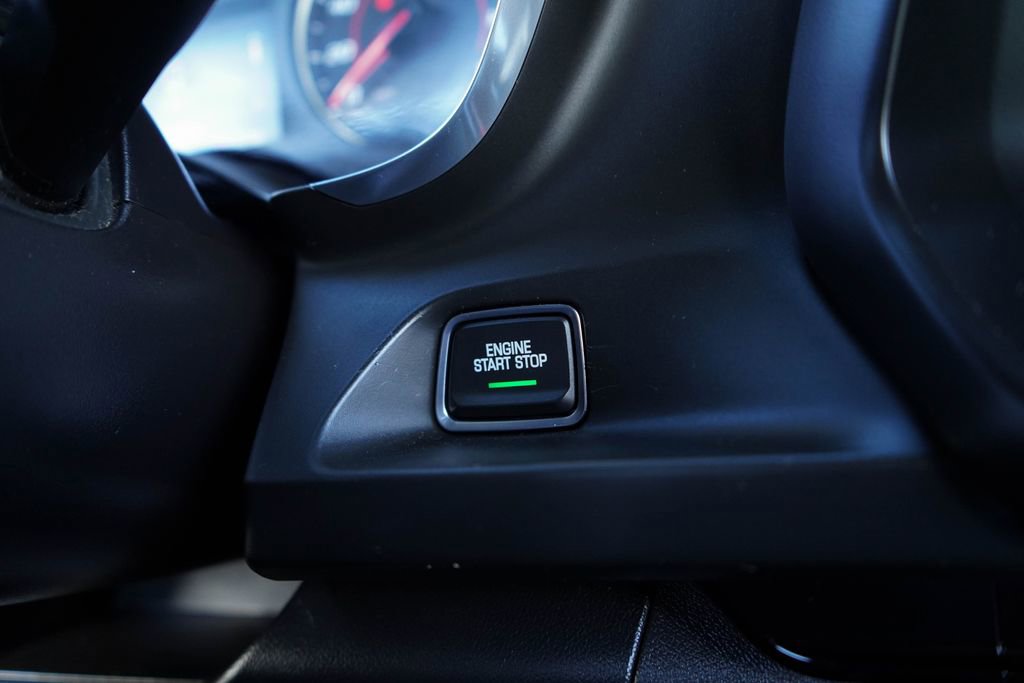 Used 2019 Chevrolet Camaro LT image 23