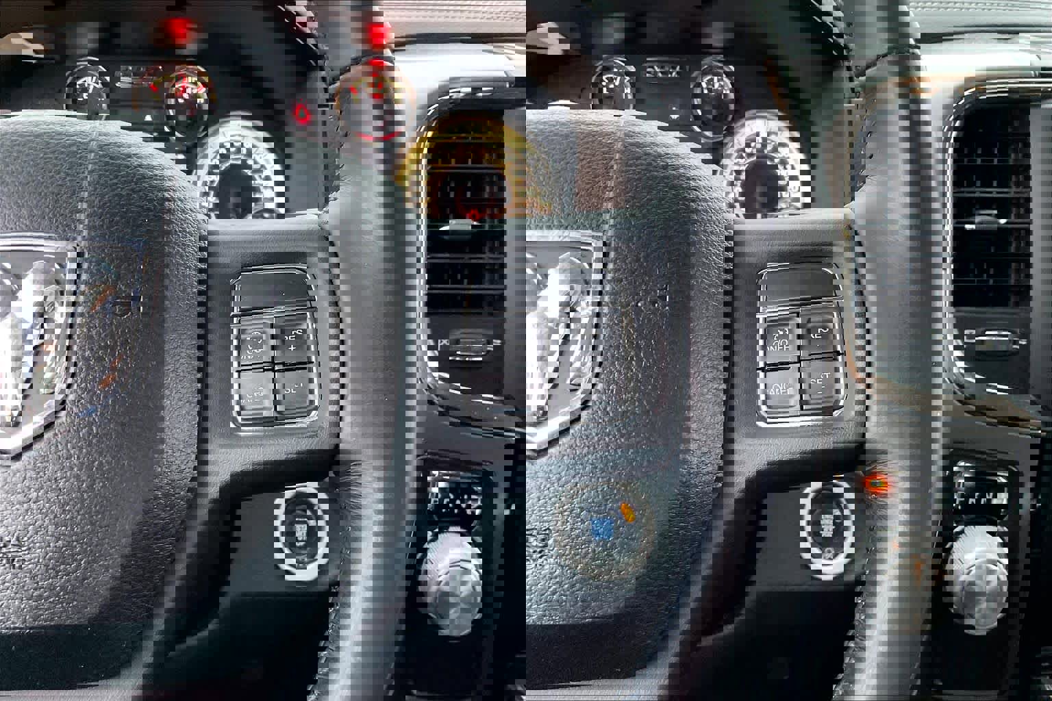 Used 2018 RAM 1500 Sport image 19