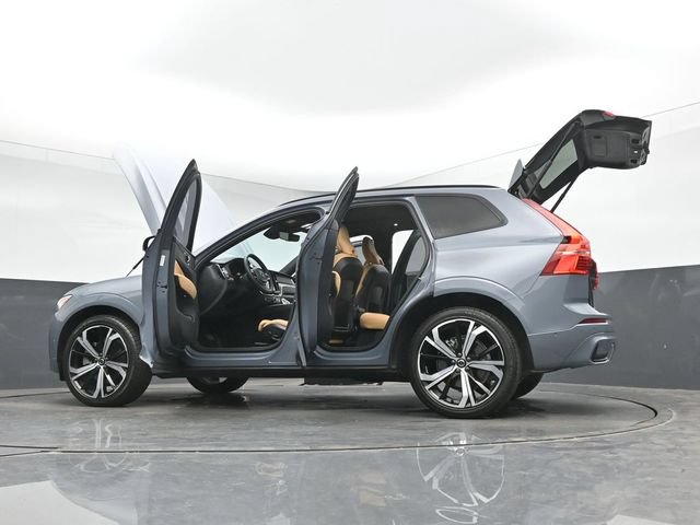 Used 2023 Volvo XC60 B6 Ultimate w/ Protection Package Premier AWD/4WD image 52