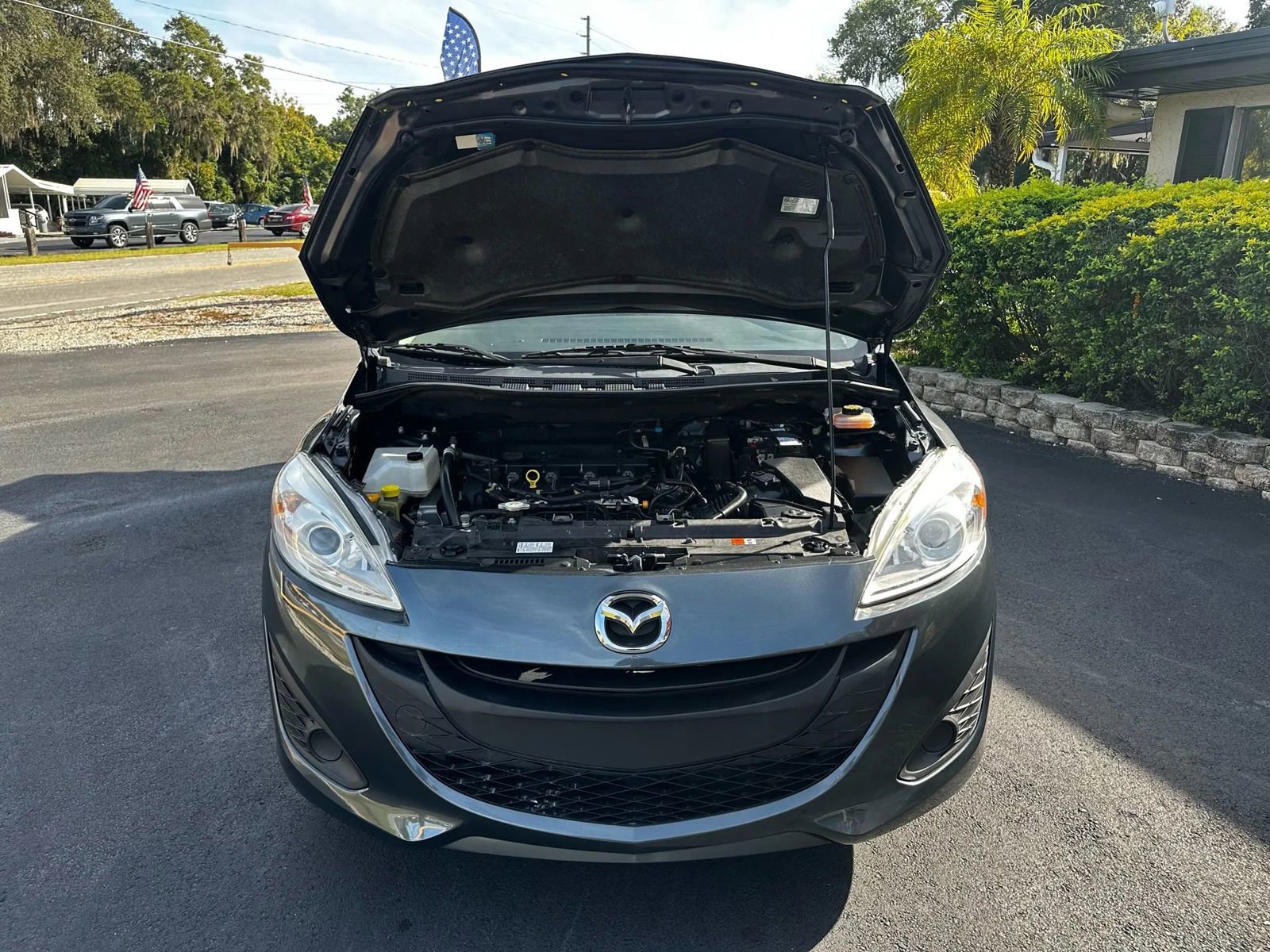 Used 2015 MAZDA MAZDA5 Sport image 9