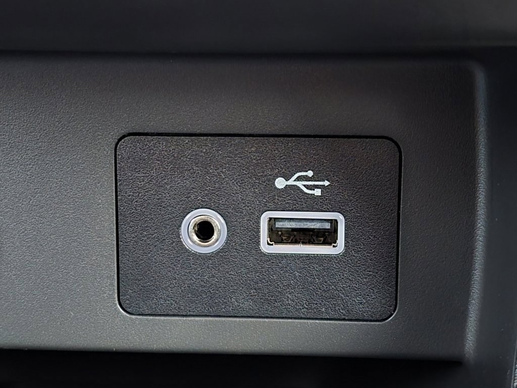 New 2025 Nissan Versa SV w/ Trunk Package image 4