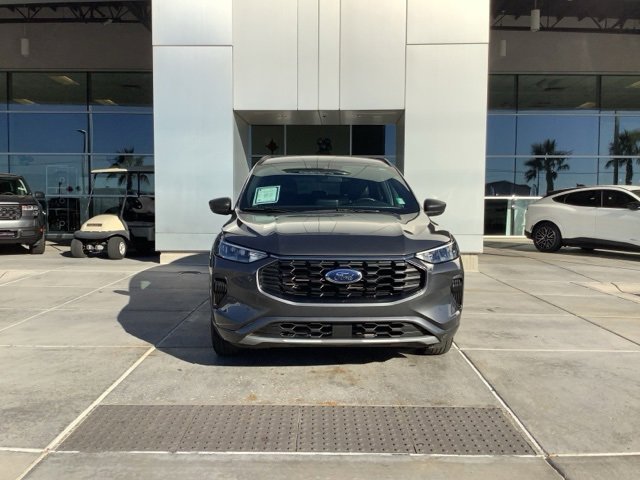 Used 2023 Ford Escape ST-Line image 12