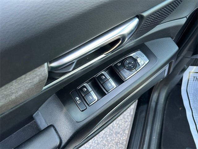 Used 2022 Kia Telluride EX image 17