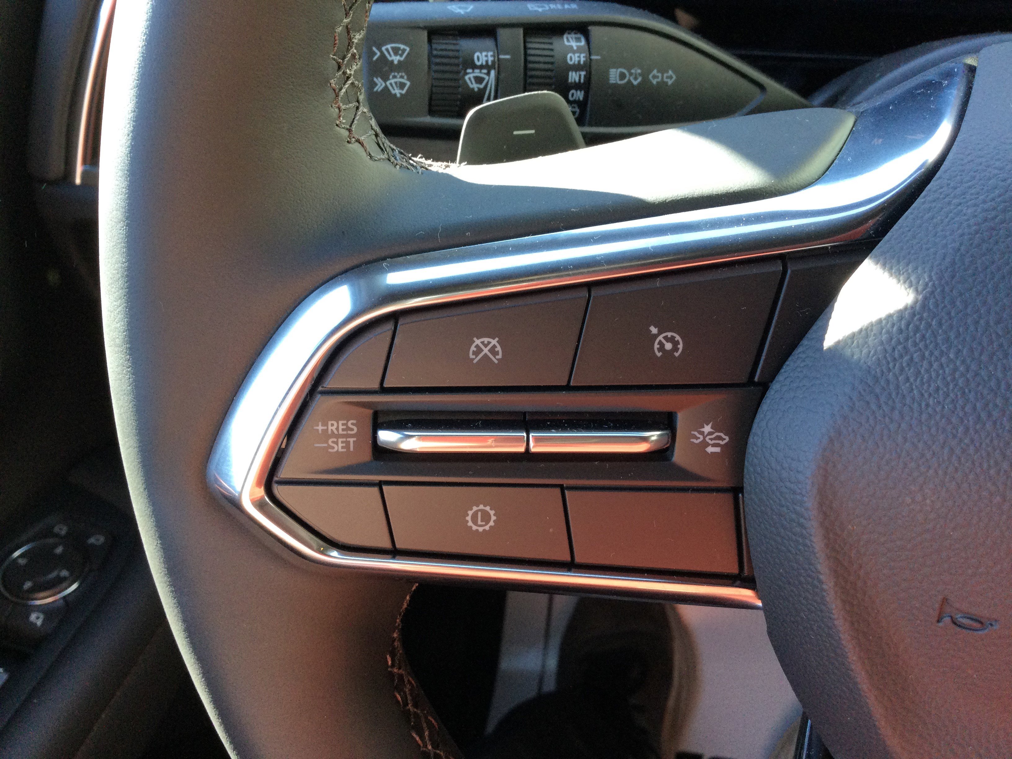 New 2026 Chevrolet Suburban High Country image 14