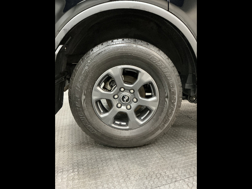 Used 2024 Ford Bronco Big Bend image 28