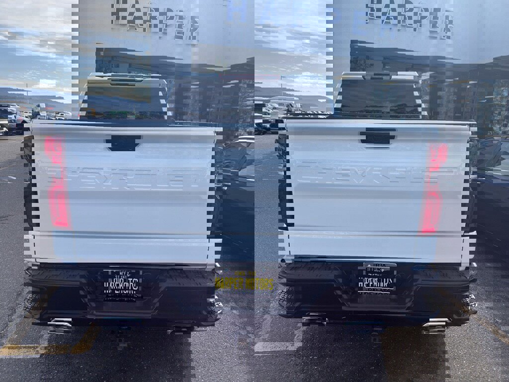 Used 2023 Chevrolet Silverado 1500 LT Trail Boss w/ Protection Package image 4