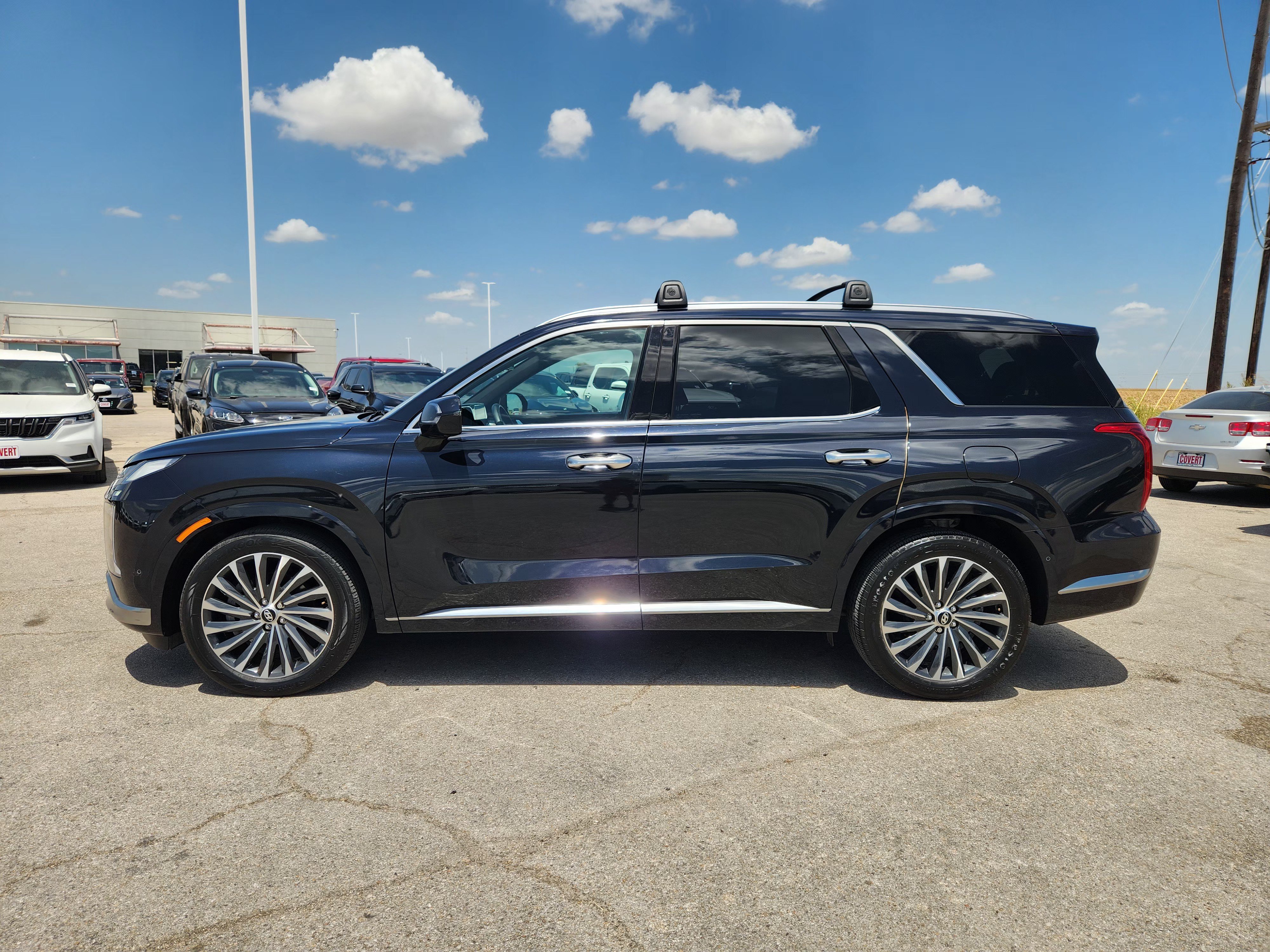 Used 2023 Hyundai Palisade Calligraphy AWD/4WD image 4