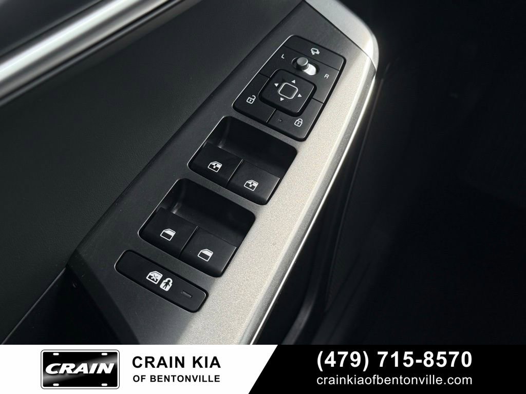 Certified 2024 Kia EV6 Wind AWD/4WD image 11