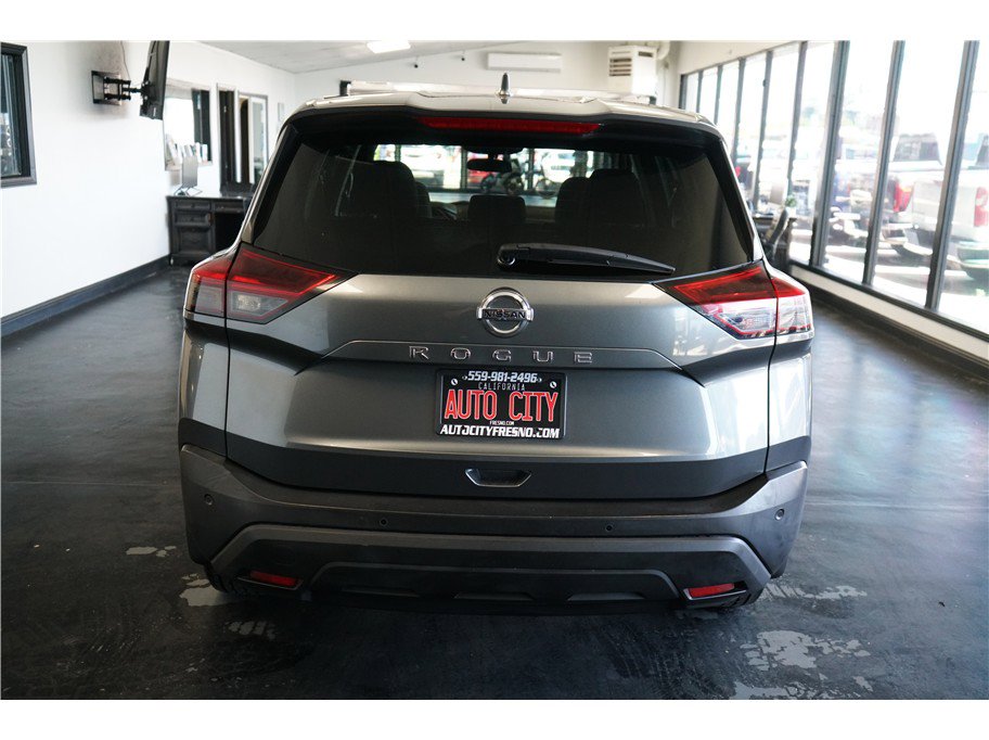 Used 2021 Nissan Rogue S FWD image 6