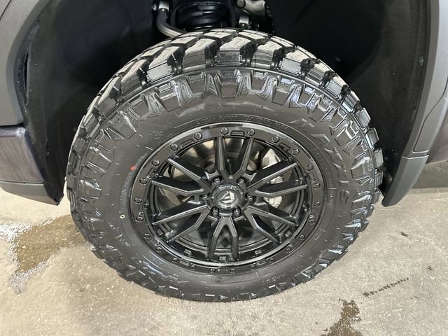 Used 2022 GMC Sierra 1500 AT4X AWD/4WD image 23