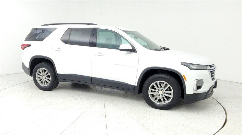 Used 2023 Chevrolet Traverse LT image 8