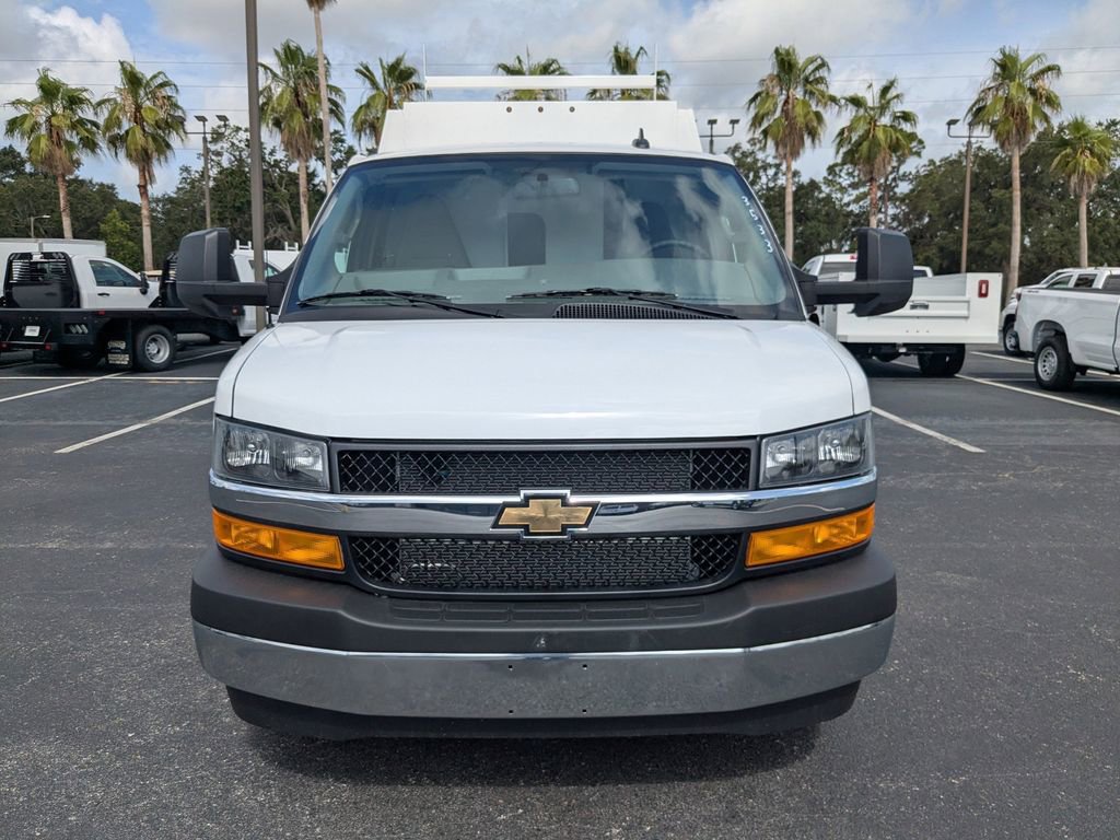 New 2025 Chevrolet Express 3500 w/ Power Convenience Package image 9