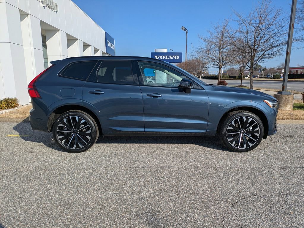 New 2026 Volvo XC60 B5 Ultra w/ Protection Package Premier AWD/4WD image 3
