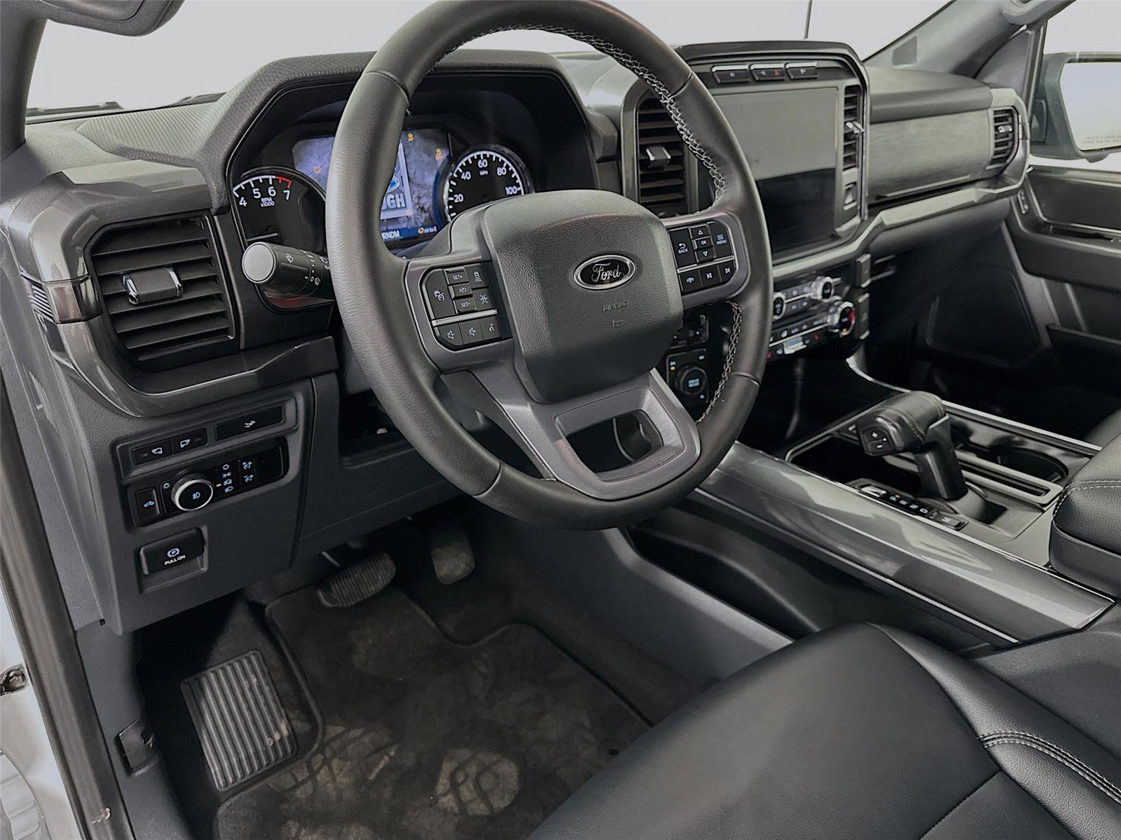 Used 2023 Ford F150 XLT w/ Equipment Group 302A High image 9