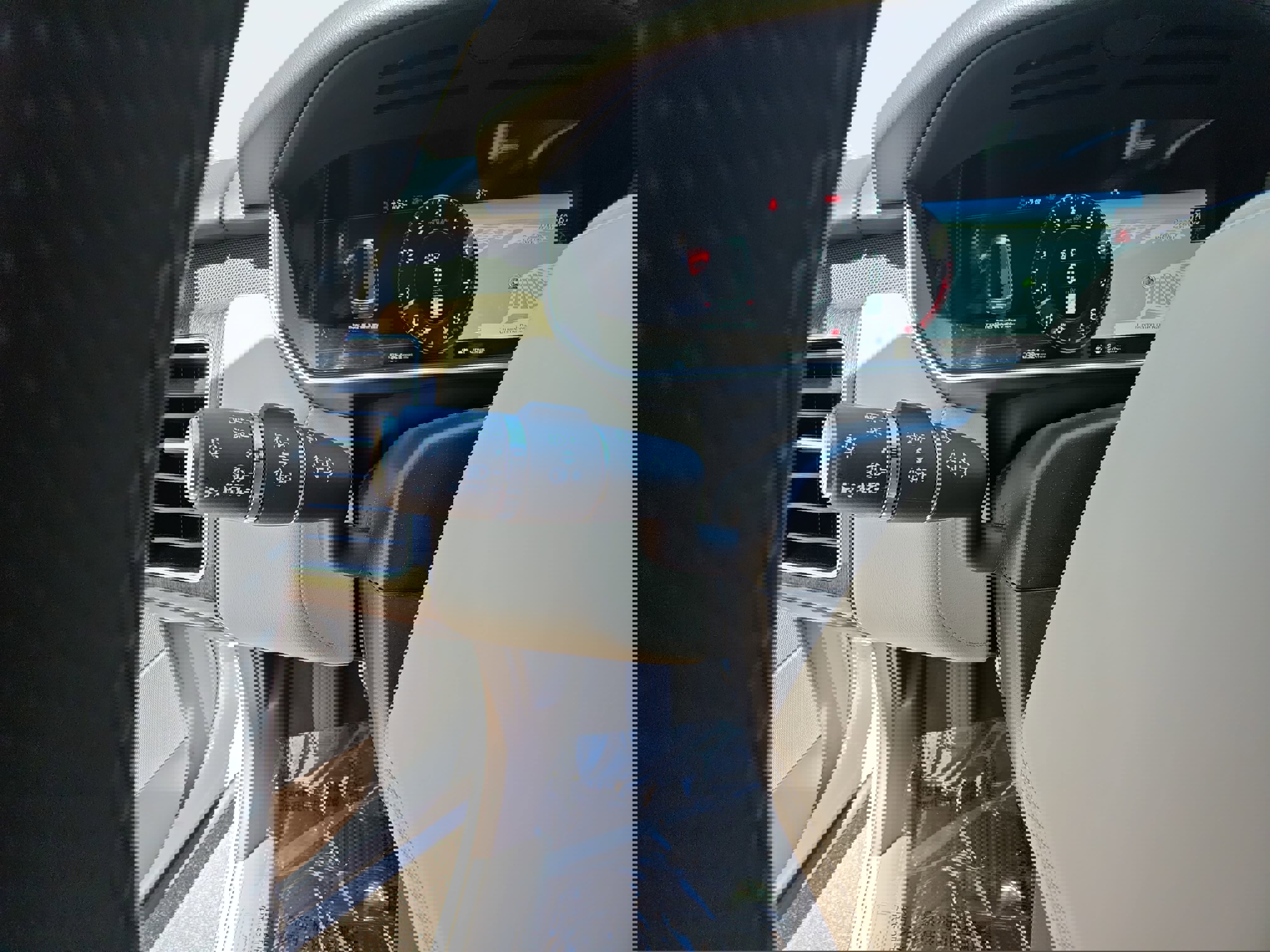 Certified 2022 Land Rover Range Rover Sport HSE Silver Edition image 26