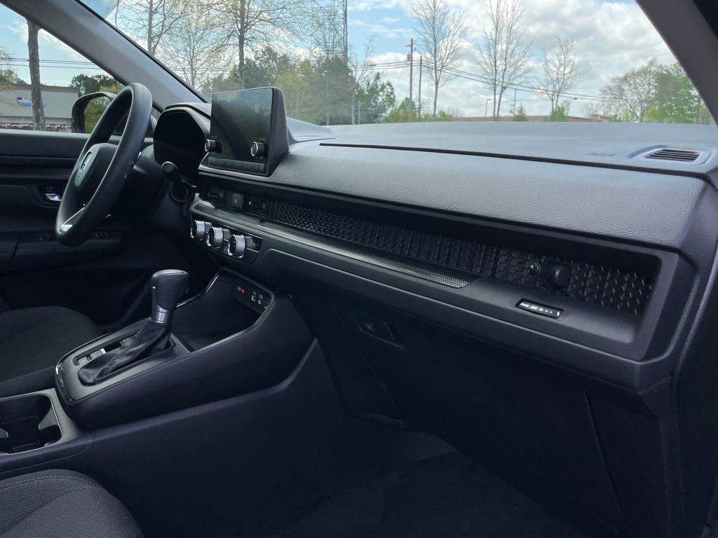 Certified 2025 Honda CR-V EX image 31