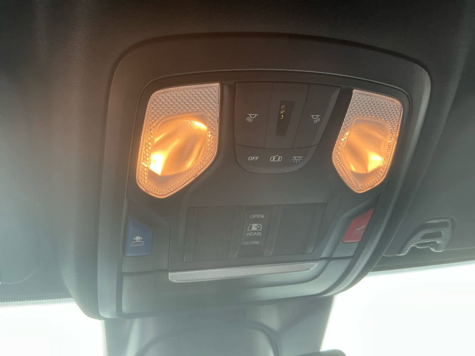 New 2026 RAM 3500 Tradesman AWD/4WD image 30