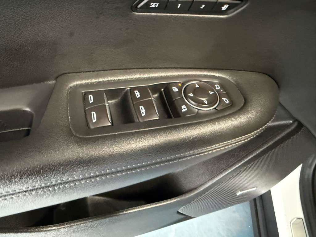 Used 2022 Cadillac XT6 Luxury image 13