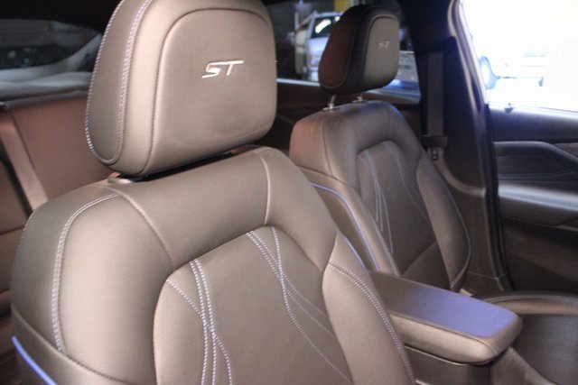 Used 2025 Buick Envista Sport Touring image 11