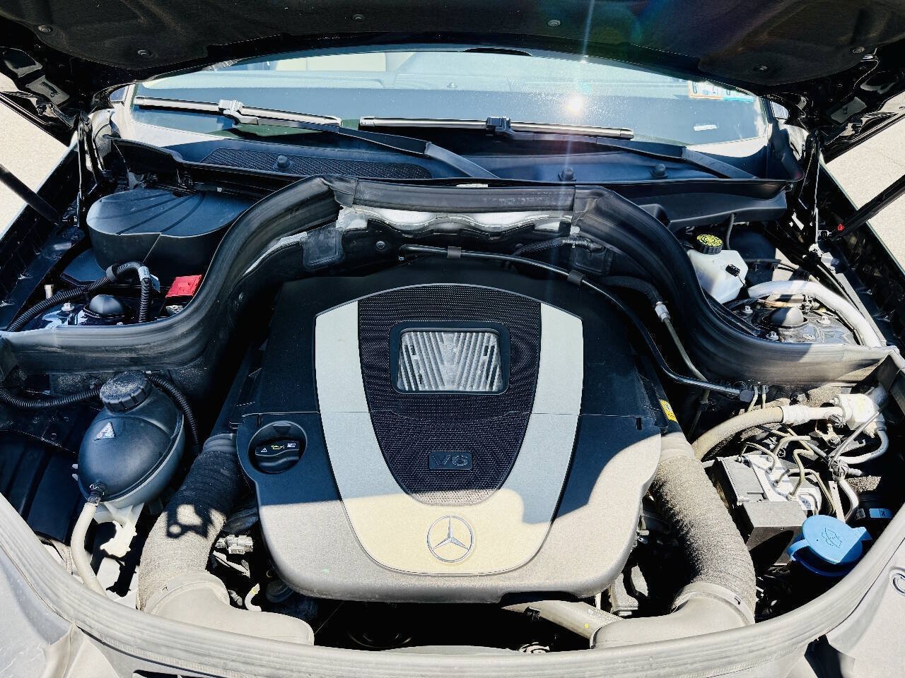 Used 2012 Mercedes-Benz GLK 350 4MATIC image 25