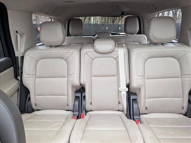 Used 2022 Lincoln Navigator Reserve image 23