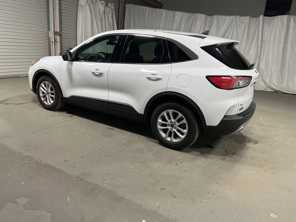 Used 2022 Ford Escape SE w/ Convenience Package image 5