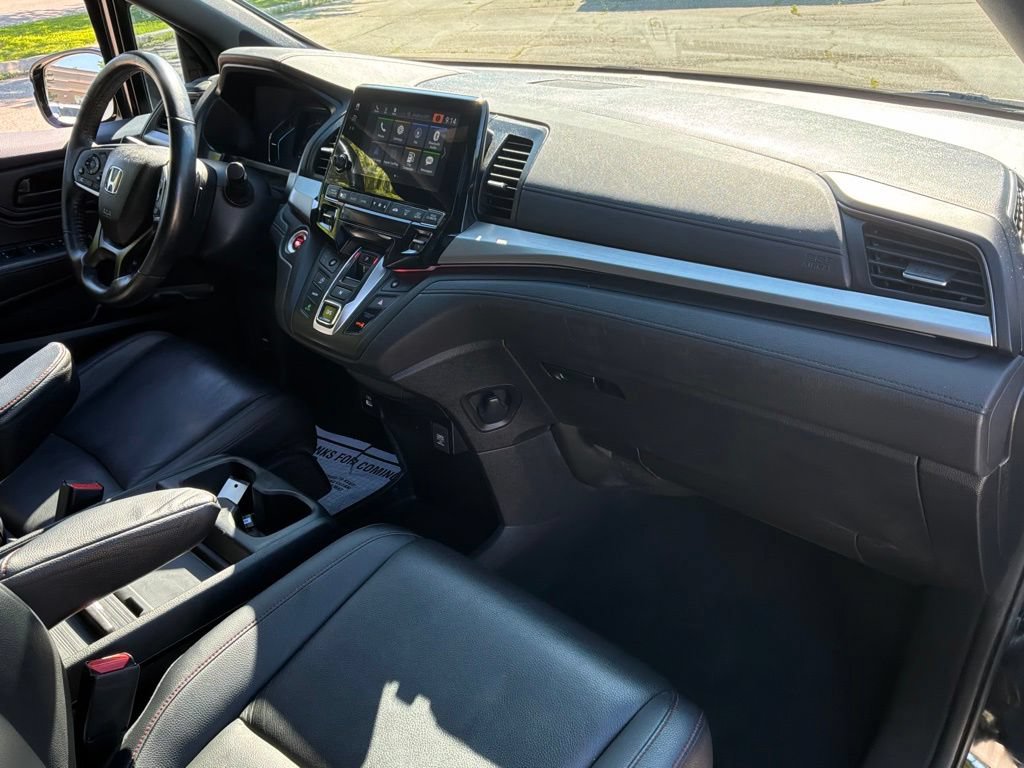 Used 2023 Honda Odyssey Sport image 29