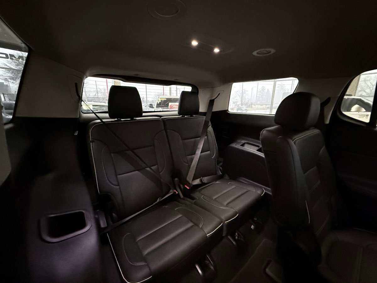 Used 2021 GMC Acadia Denali w/ Trailering Package FWD image 30