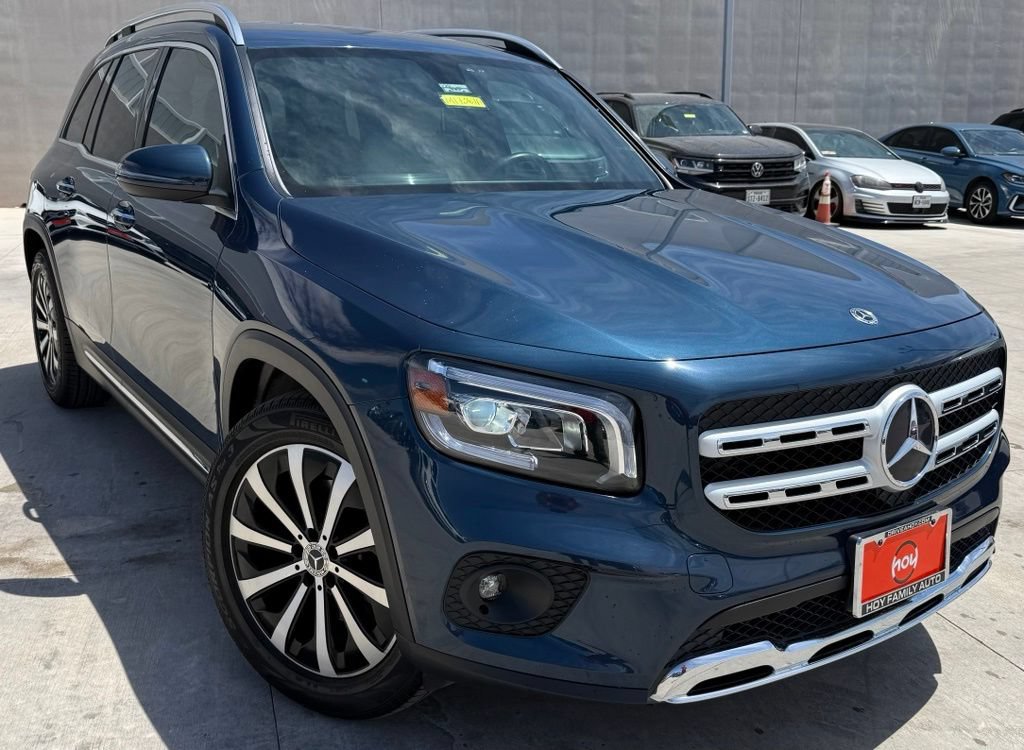 Used 2022 Mercedes-Benz GLB 250 4MATIC image 1