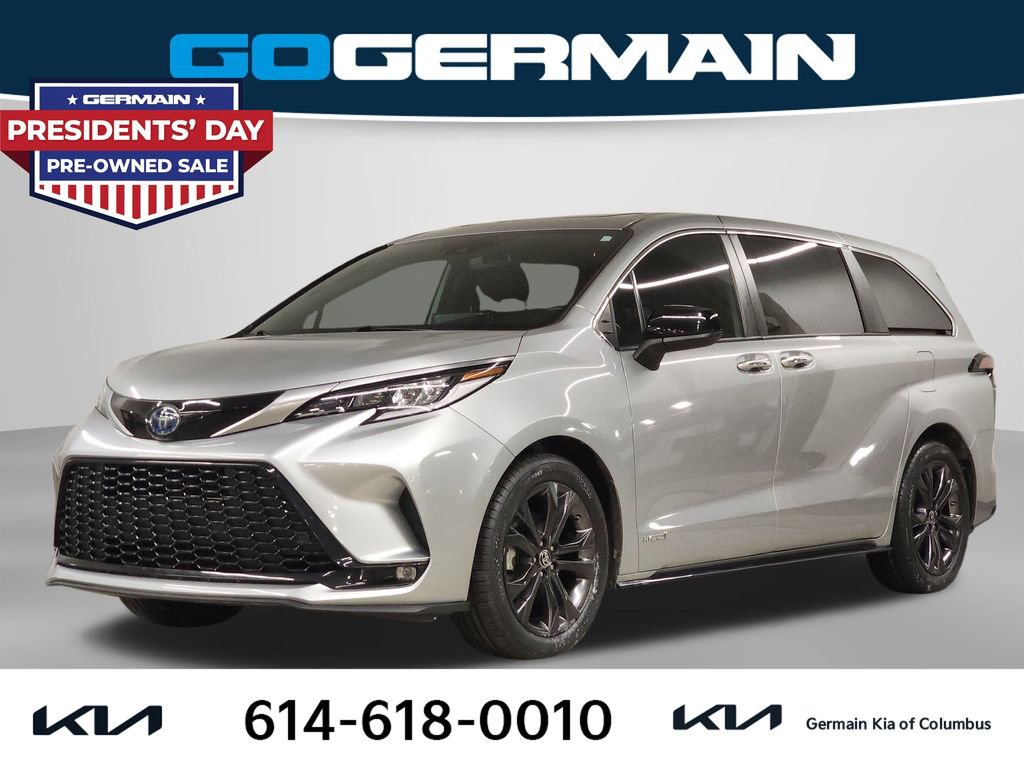 Used 2021 Toyota Sienna XSE