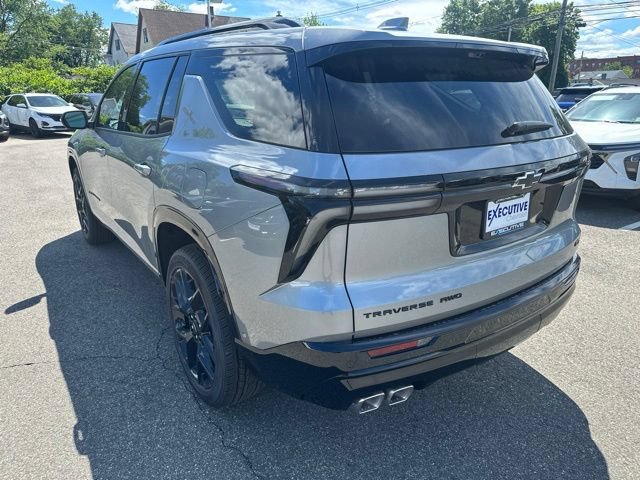 New 2026 Chevrolet Traverse RS w/ LPO, Floor Liner Package AWD/4WD image 3